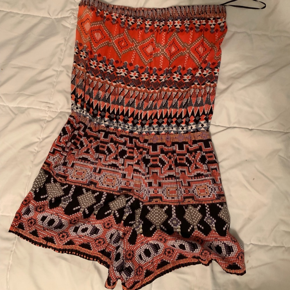 Patterned romper